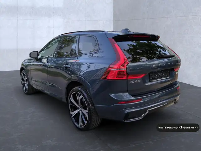 Volvo XC60 view 5