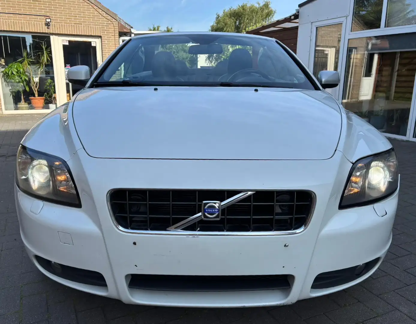 Volvo C70 D5 Aut. Kinetic Beyaz - 2