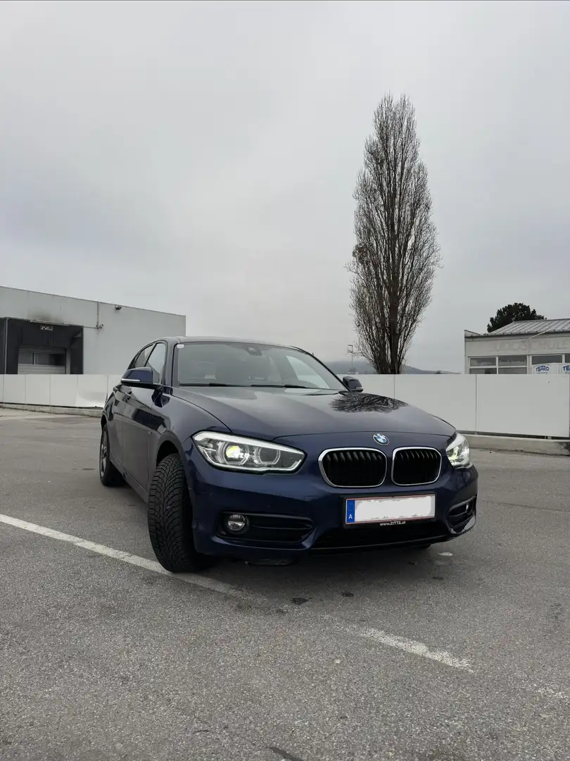 BMW 116 116d Efficient Dynamics Sport Line Sport Line Blau - 1