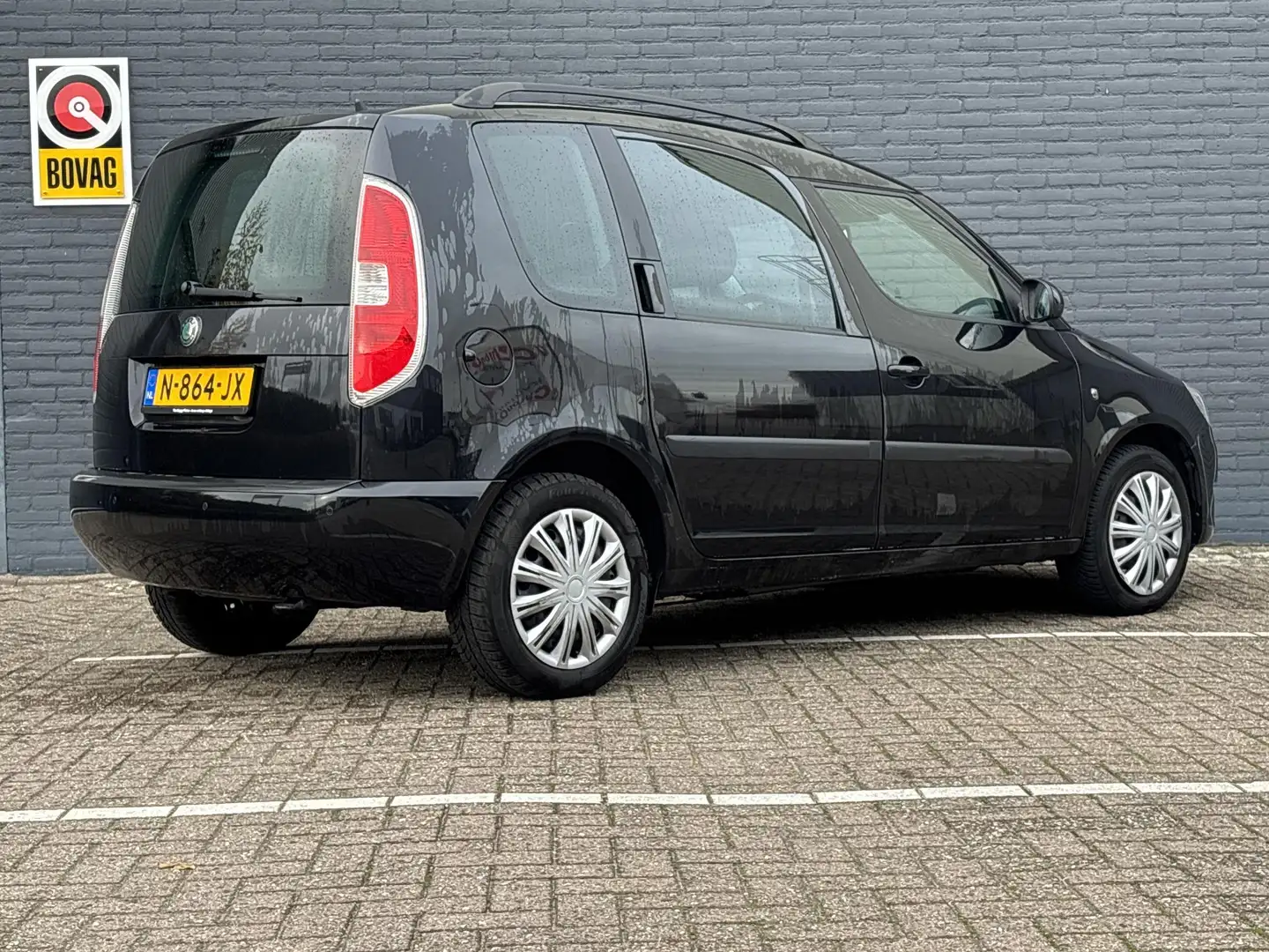 Skoda Roomster 1.2 TSI Ambition | Climate | Cruise | Navi | PDC | Zwart - 2