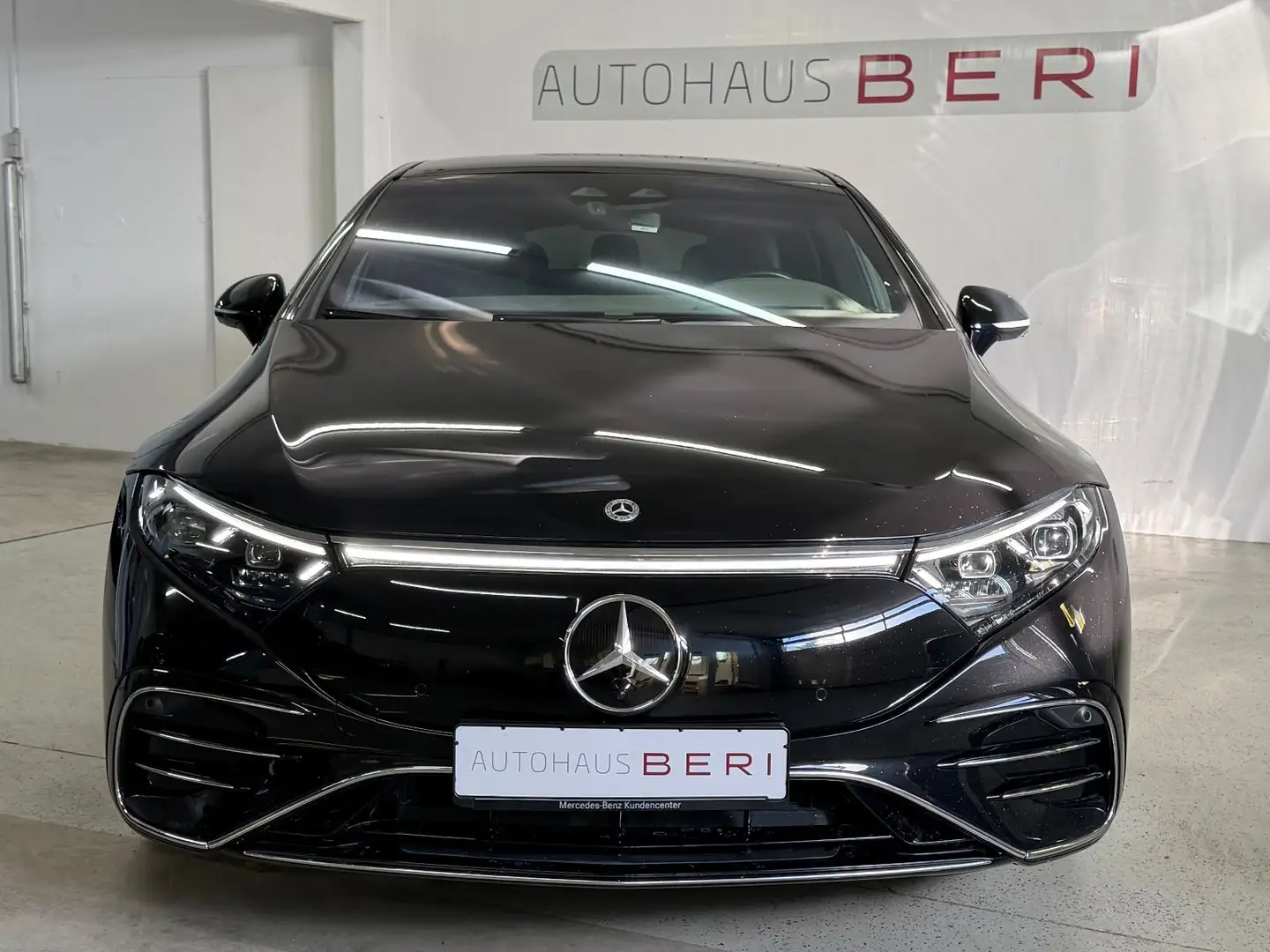 Mercedes-Benz EQS 580 4M  AMG HuD Sitzklima Masagge Hyper Noir - 2