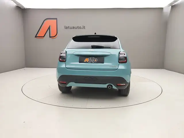 Fiat 600 view 6