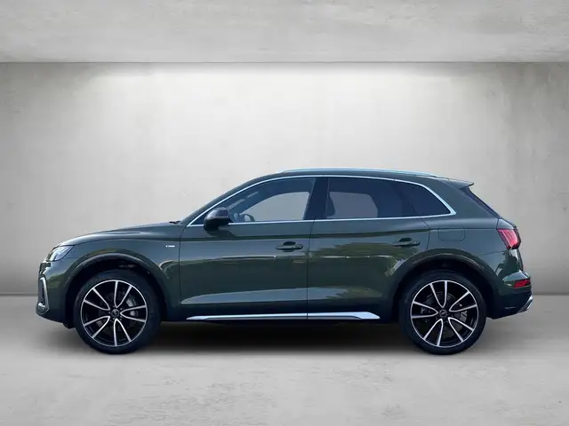 Audi Q5 view 3