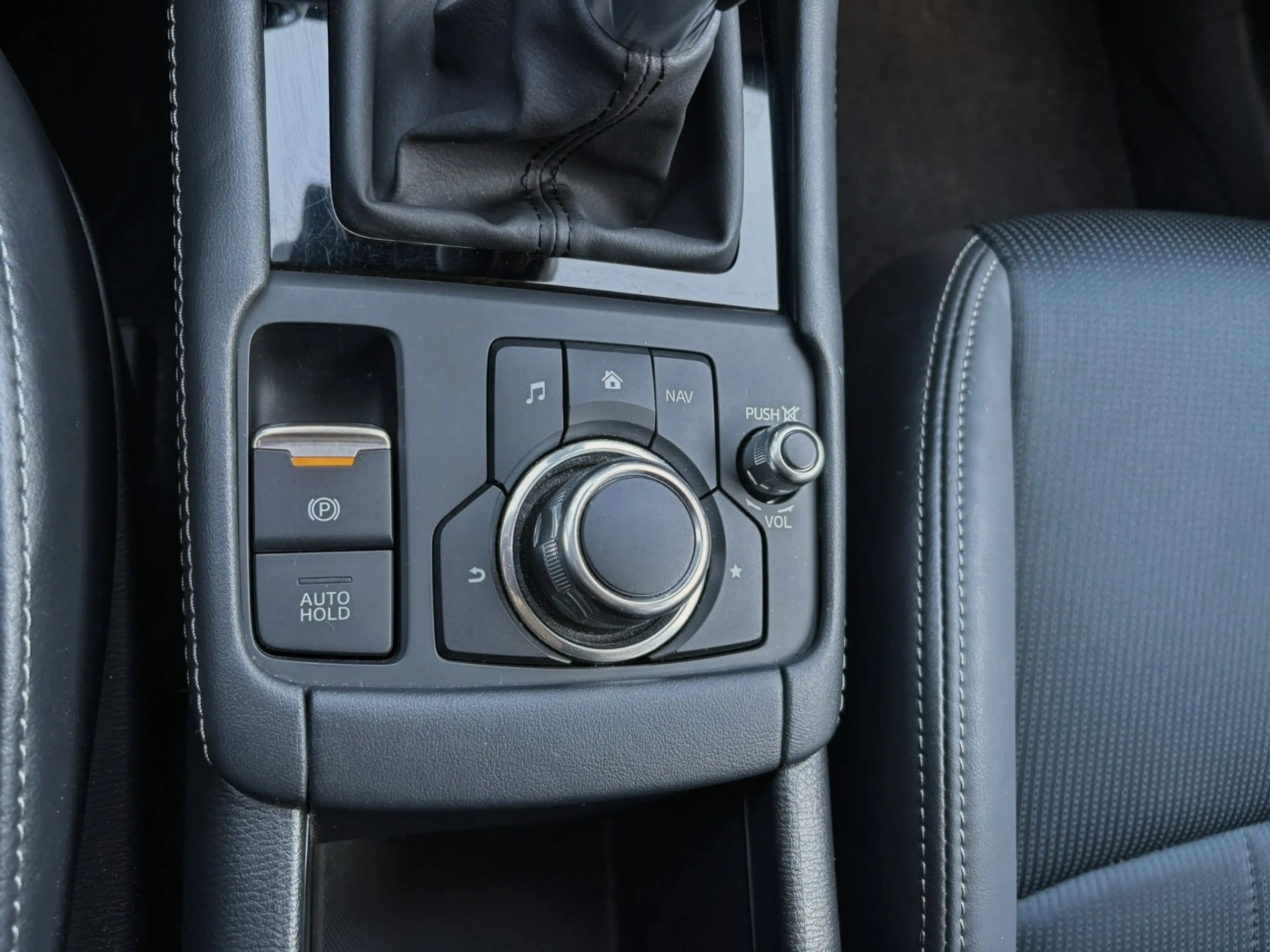 Mazda CX-3 2.0 SkyActiv-G 121GT-M, ECC,Camera,Carplay,1 jaar — photo 11