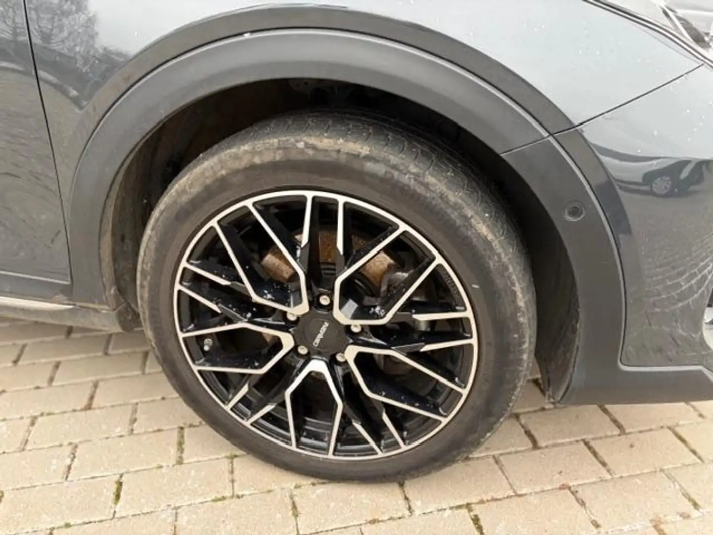 Kia XCeed Xceed 1.6 Plug-in Hybrid Inspiration 18" Alu Gris - 2