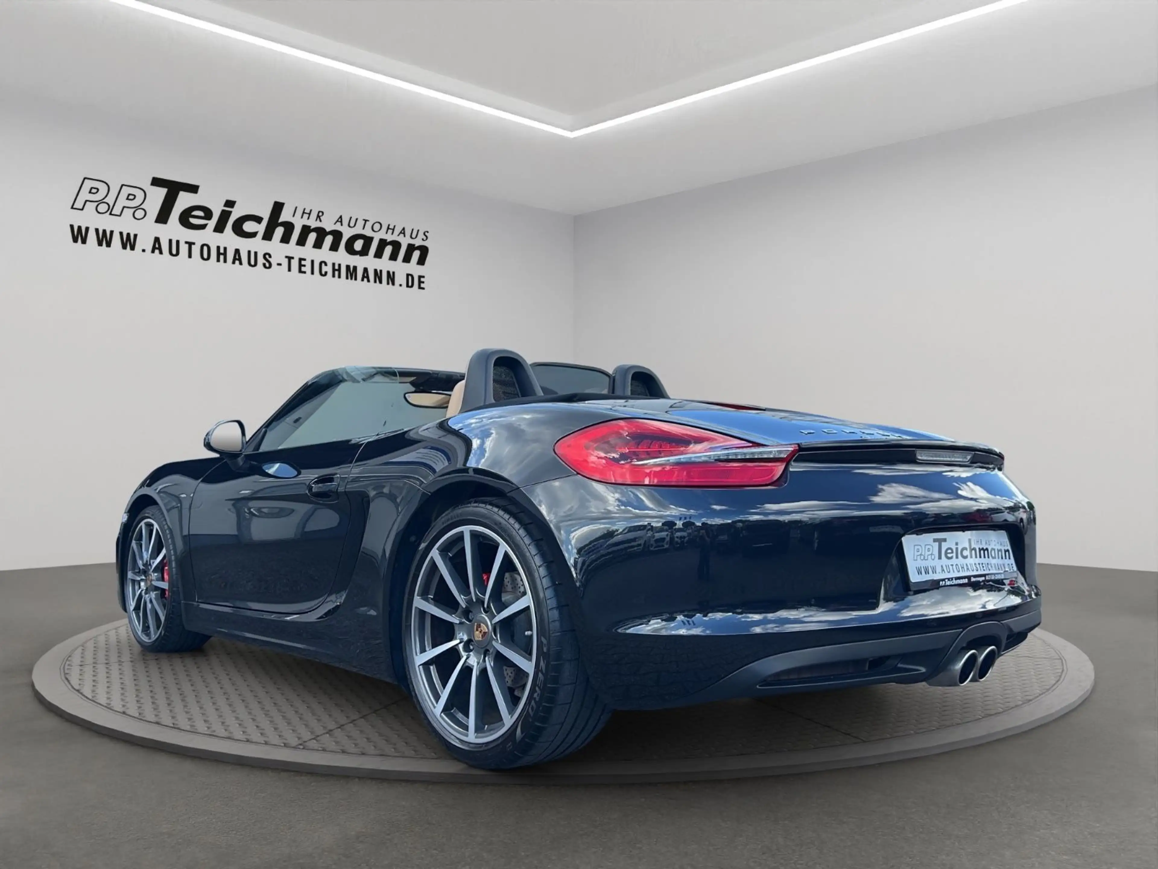 Porsche Boxster S — photo 7