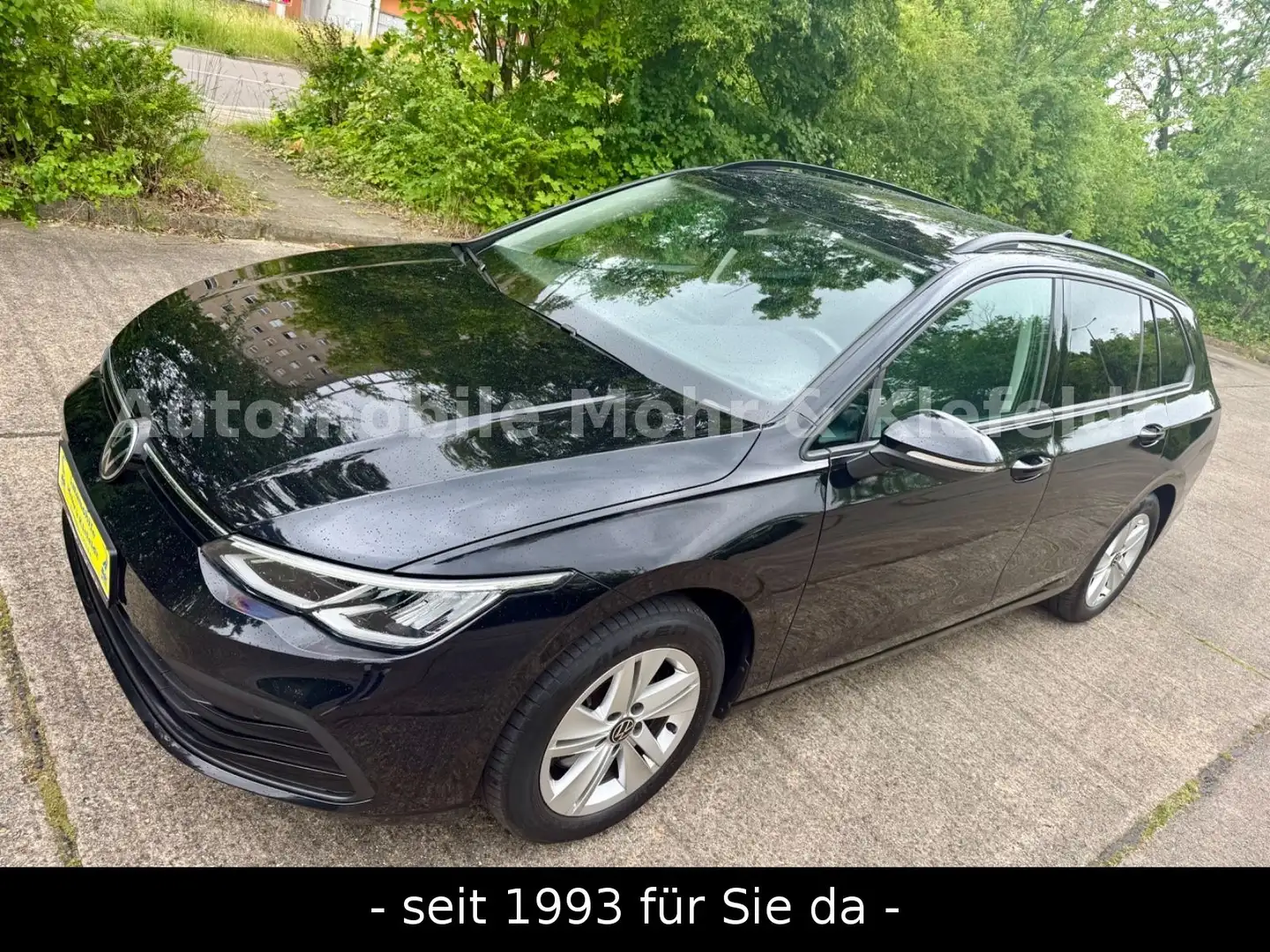 Volkswagen Golf VIII Variant Life*1VB*MWST*QI*ACC*LHZ*AMBI* Schwarz - 2