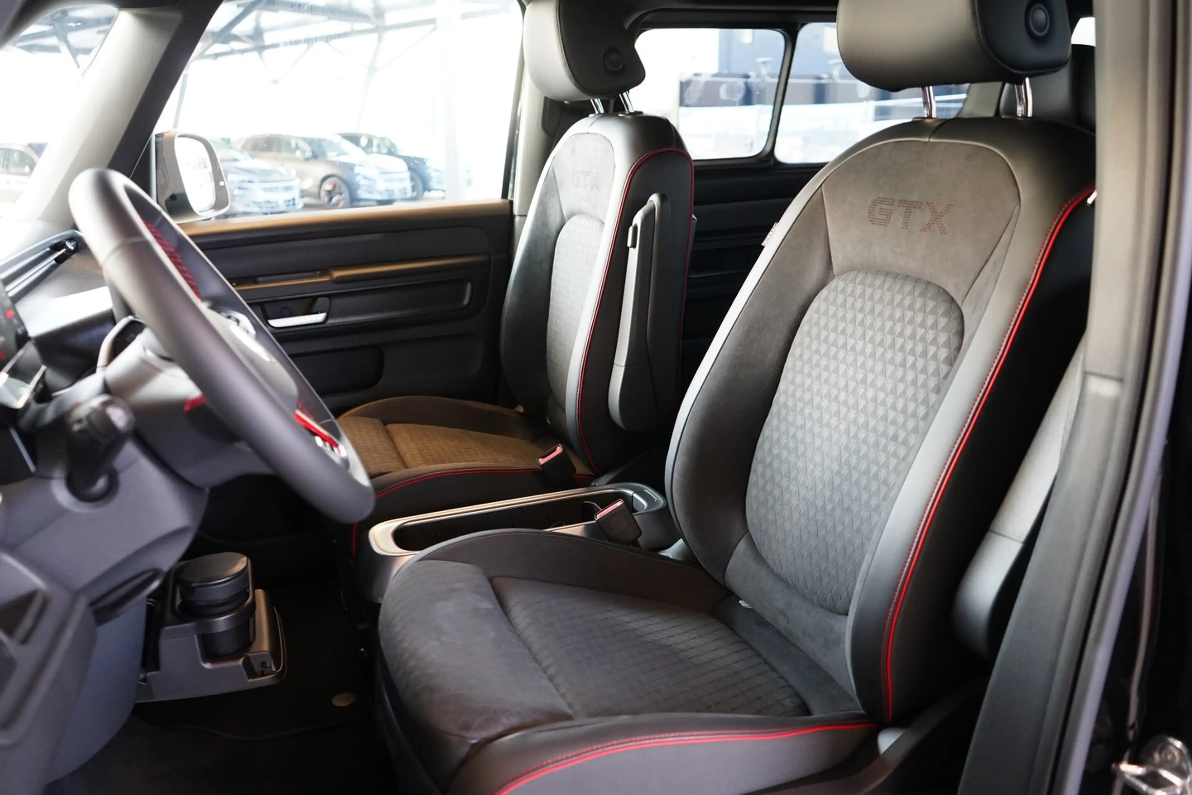 Volkswagen ID. Buzz VW ID. Buzz GTX LR 4MOTION 250 kW — photo 5
