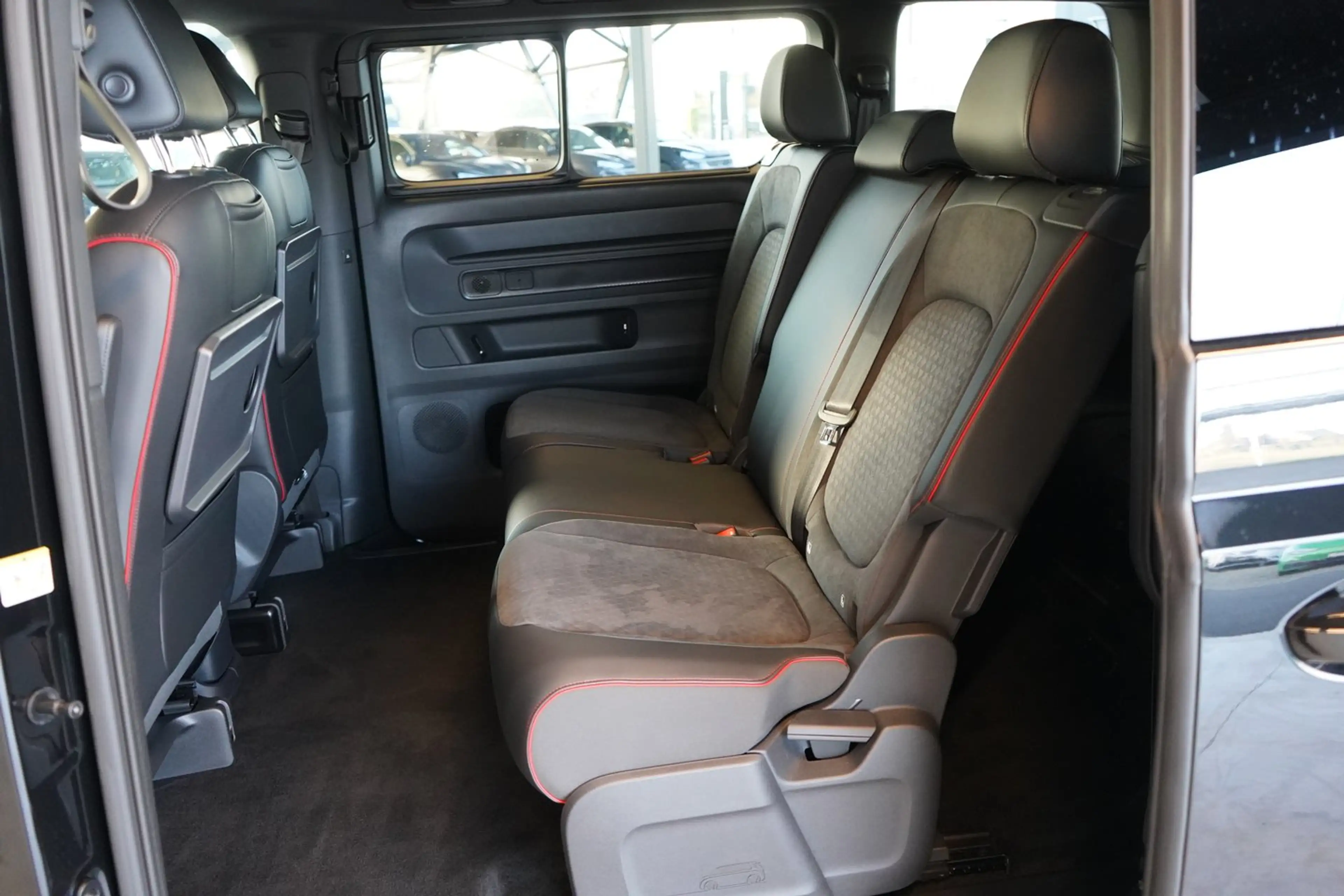 Volkswagen ID. Buzz VW ID. Buzz GTX LR 4MOTION 250 kW — photo 6