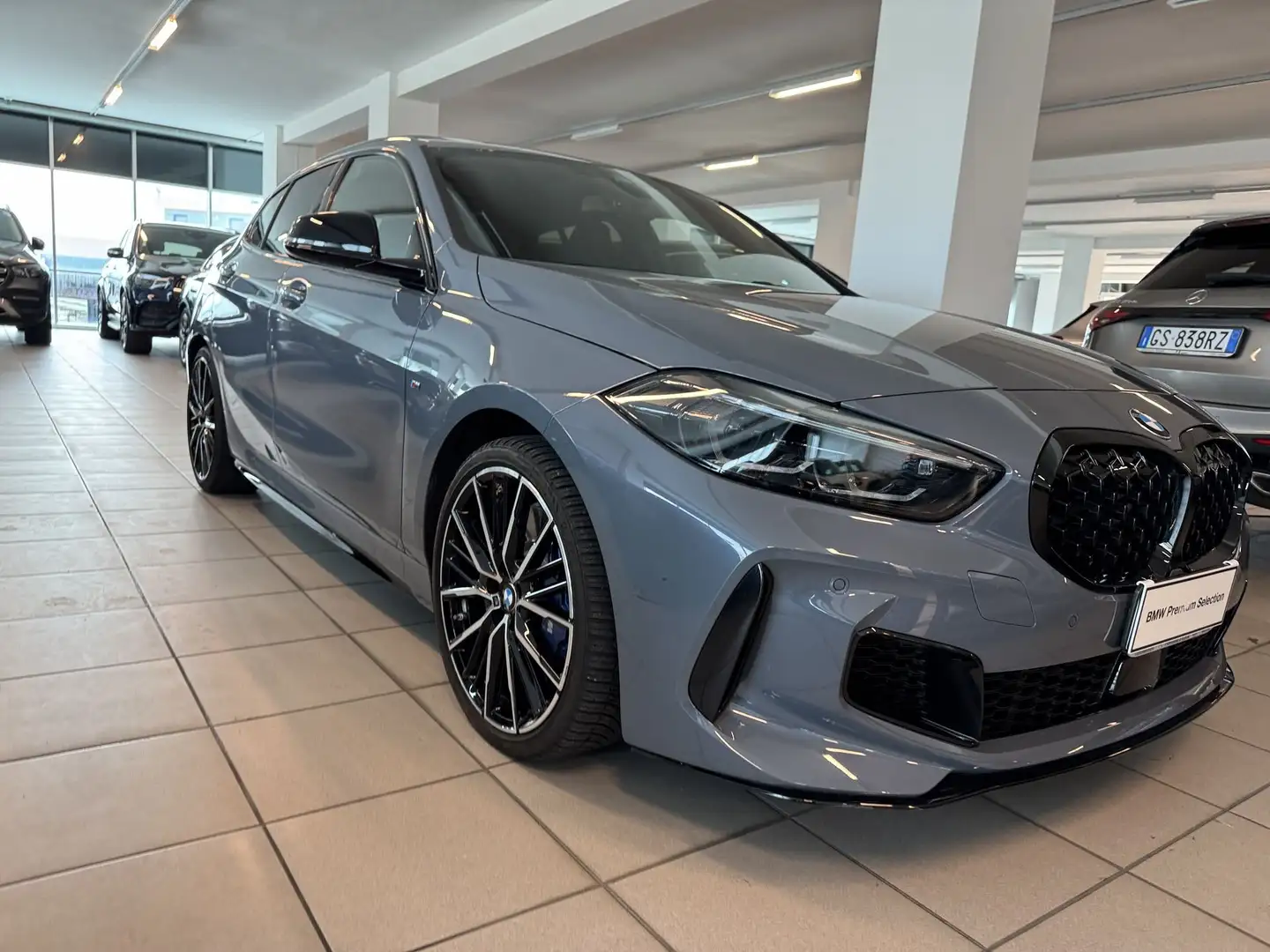 BMW 135 M 135i xdrive Gris - 2