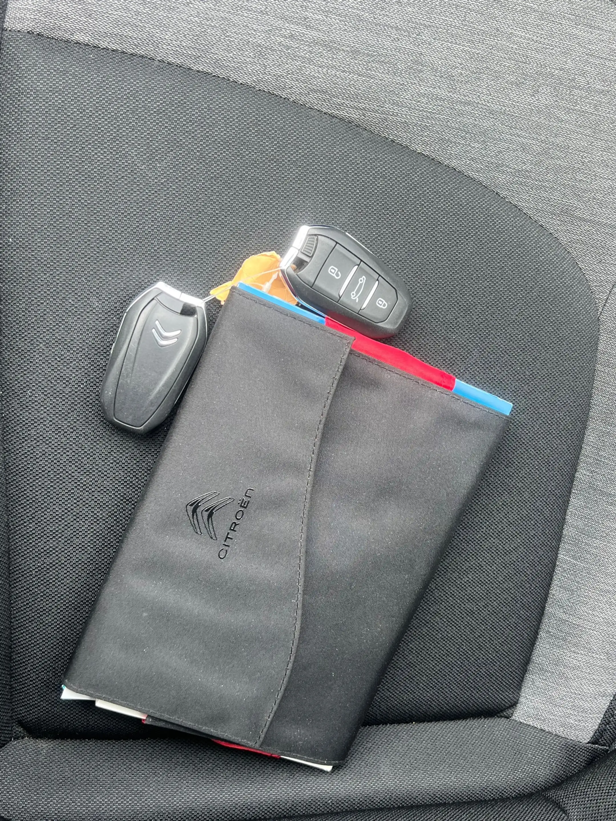 Citroen C4 Picasso 1.2 PureTech Selection-Gris Platinium-Carplay/Came — photo 29
