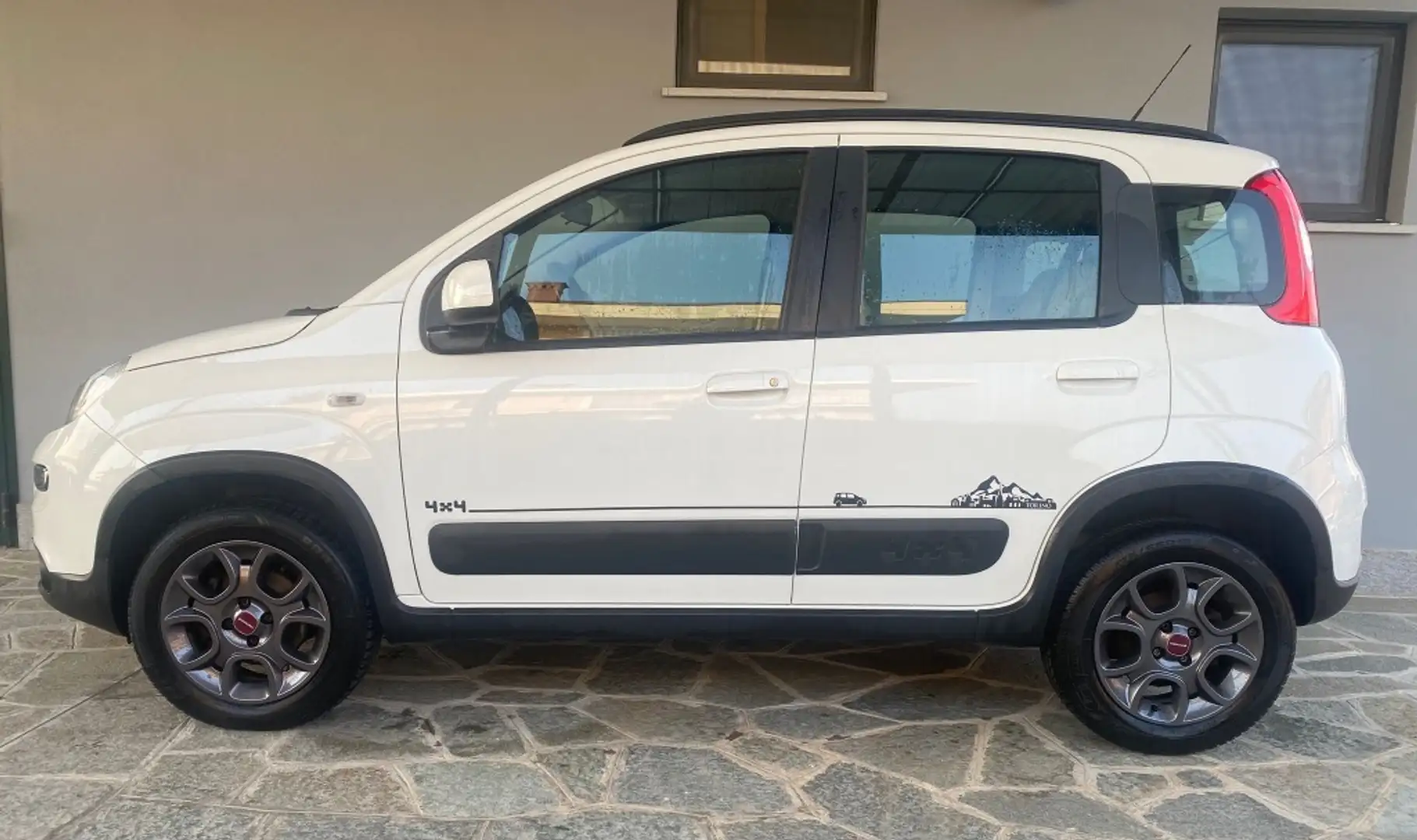 Fiat Panda Panda 0.9 t.air turbo 4x4 85cv E6 Blanc - 2