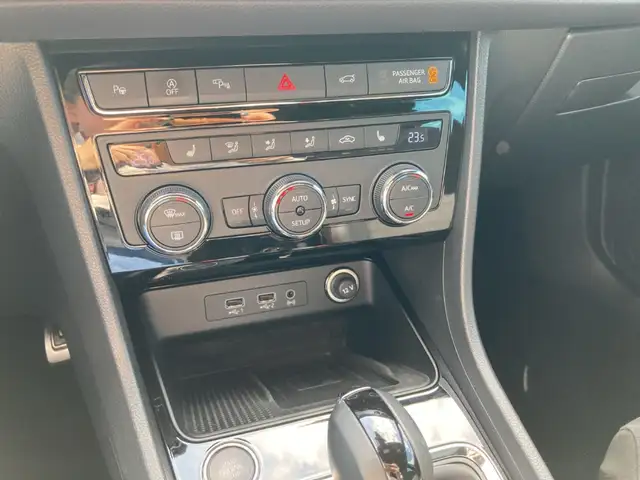 Cupra Ateca view 18