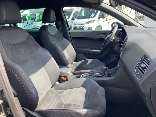 Cupra Ateca view 25