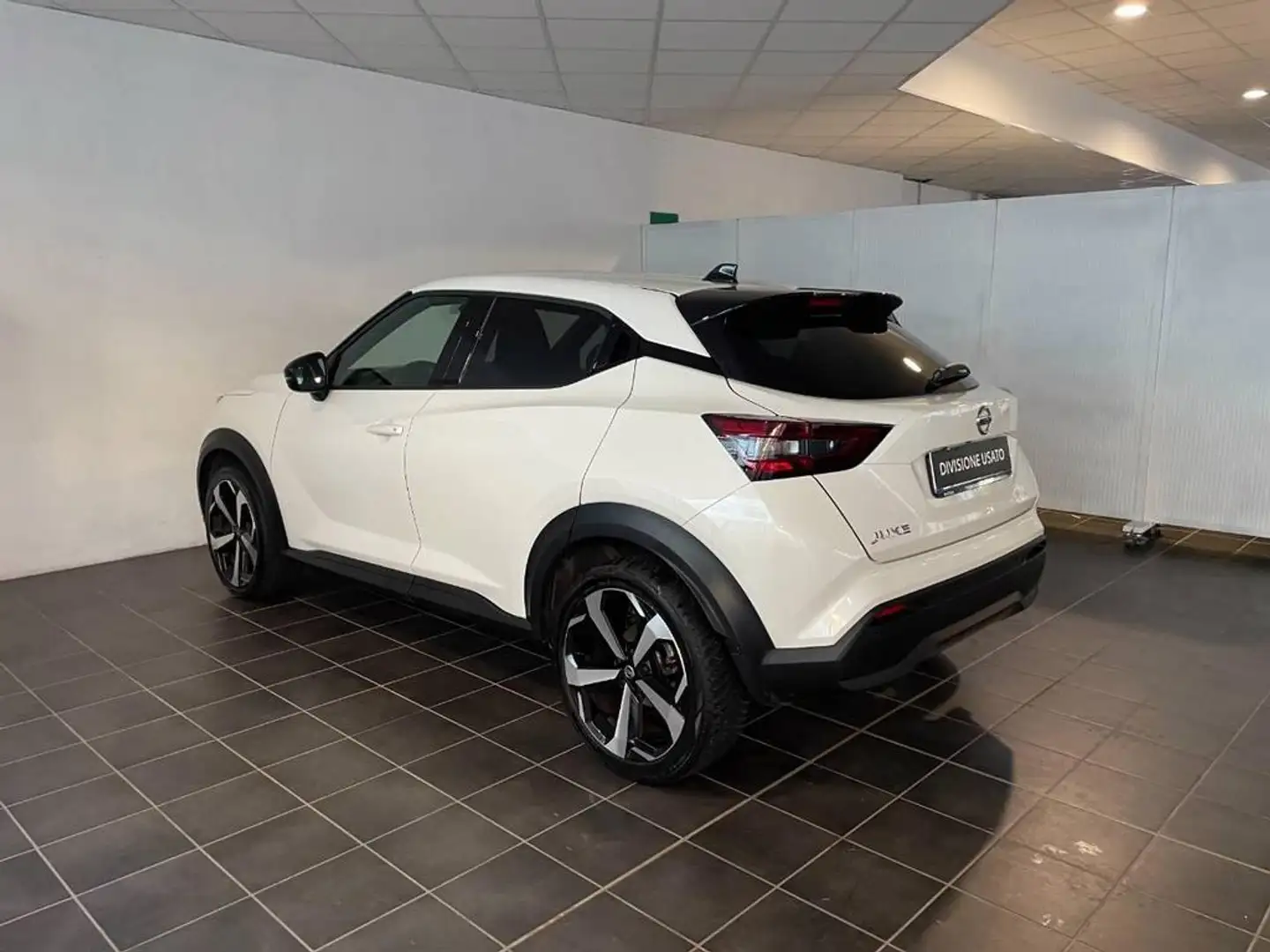 Nissan Juke 1.0 dig-t N-Connecta 117cv Bianco - 2