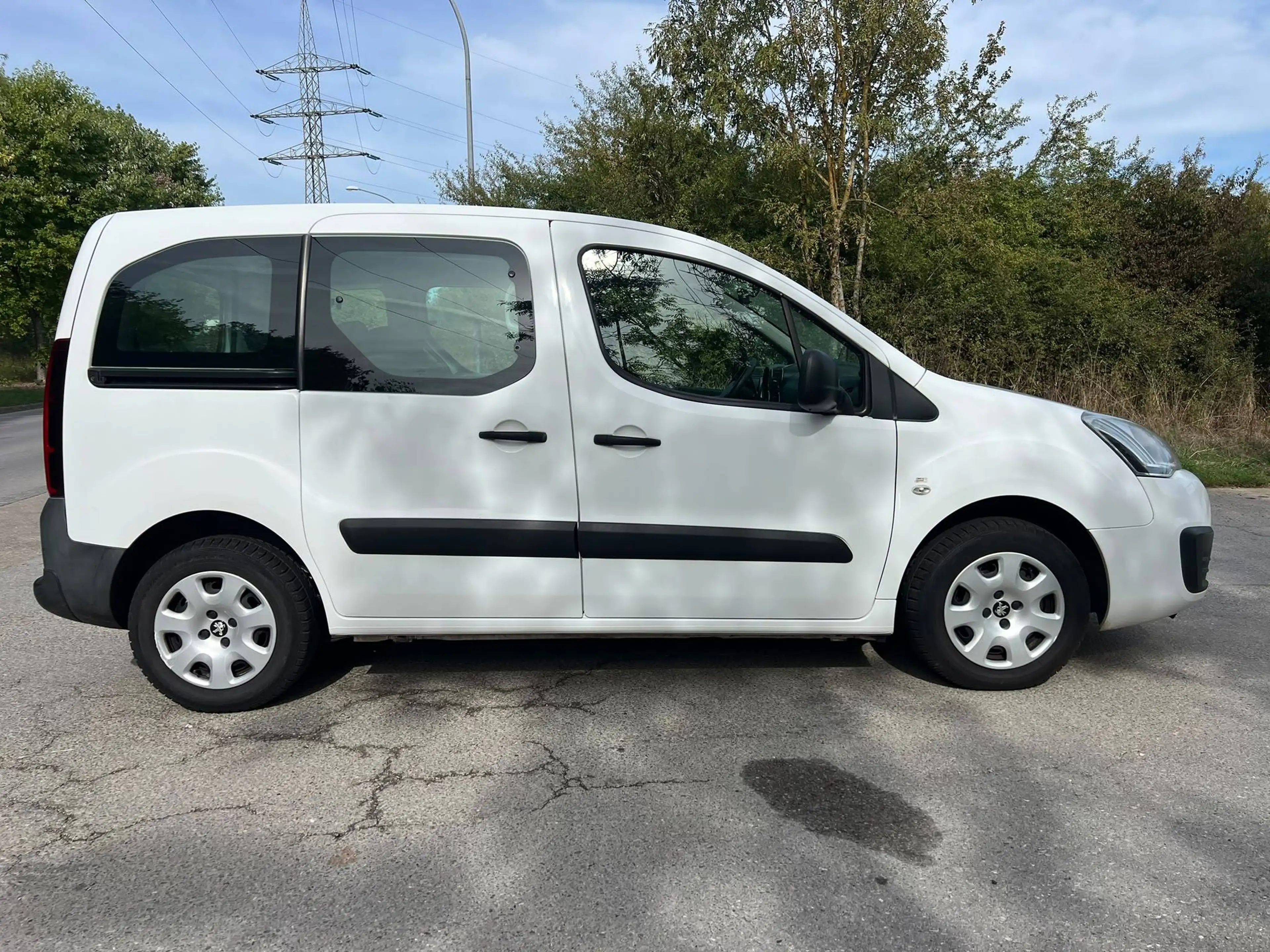 Peugeot Partner Partner Tepee BlueHDi 100 Stop — photo 5