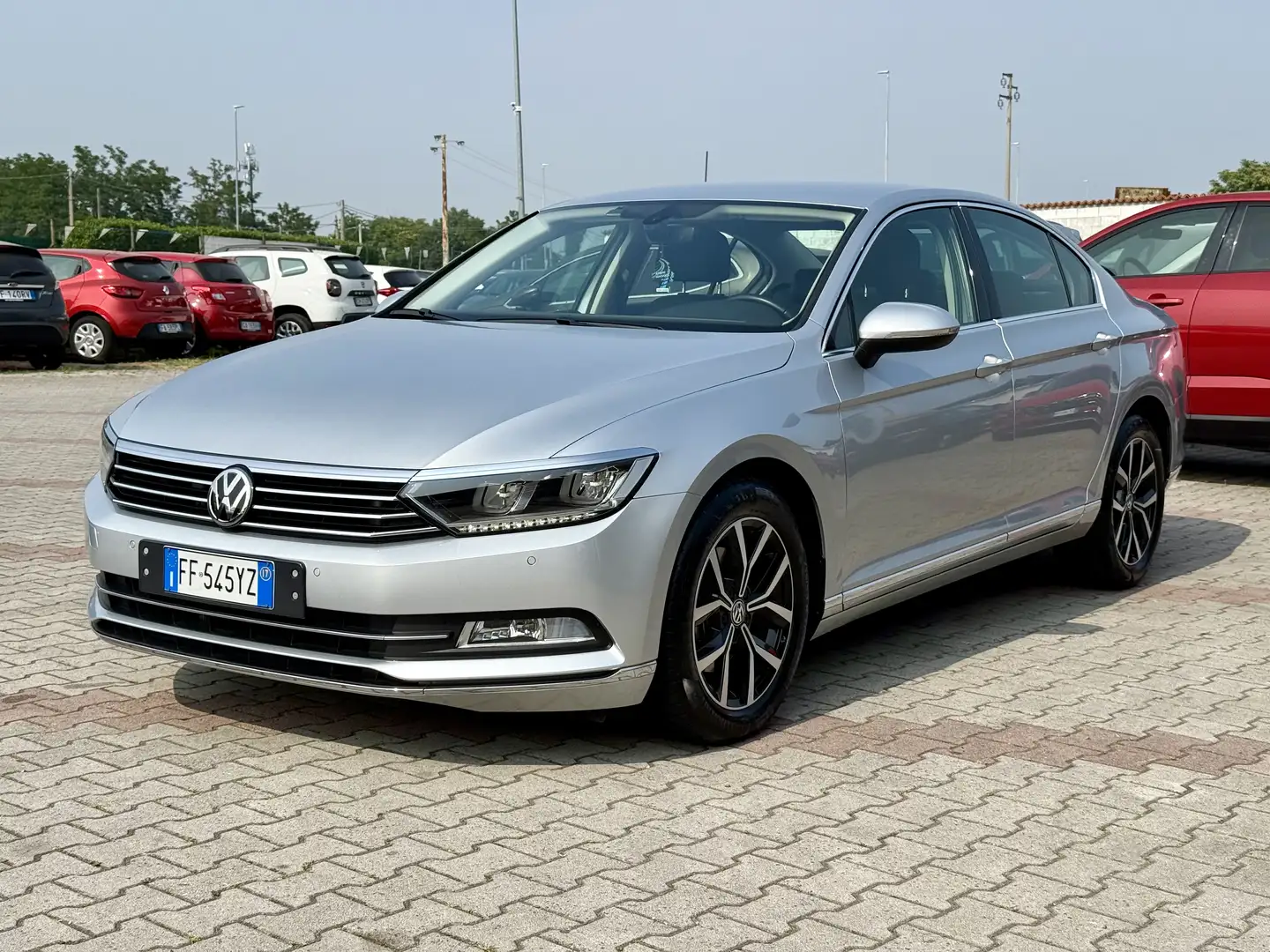 Volkswagen Passat 2.0 tdi Executive 150cv dsg ** STUPENDA !! ** Argent - 1