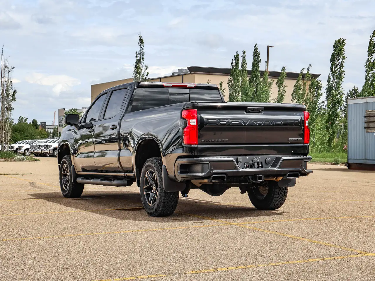 Chevrolet Silverado 1500 снимка Chevrolet Silverado 1500