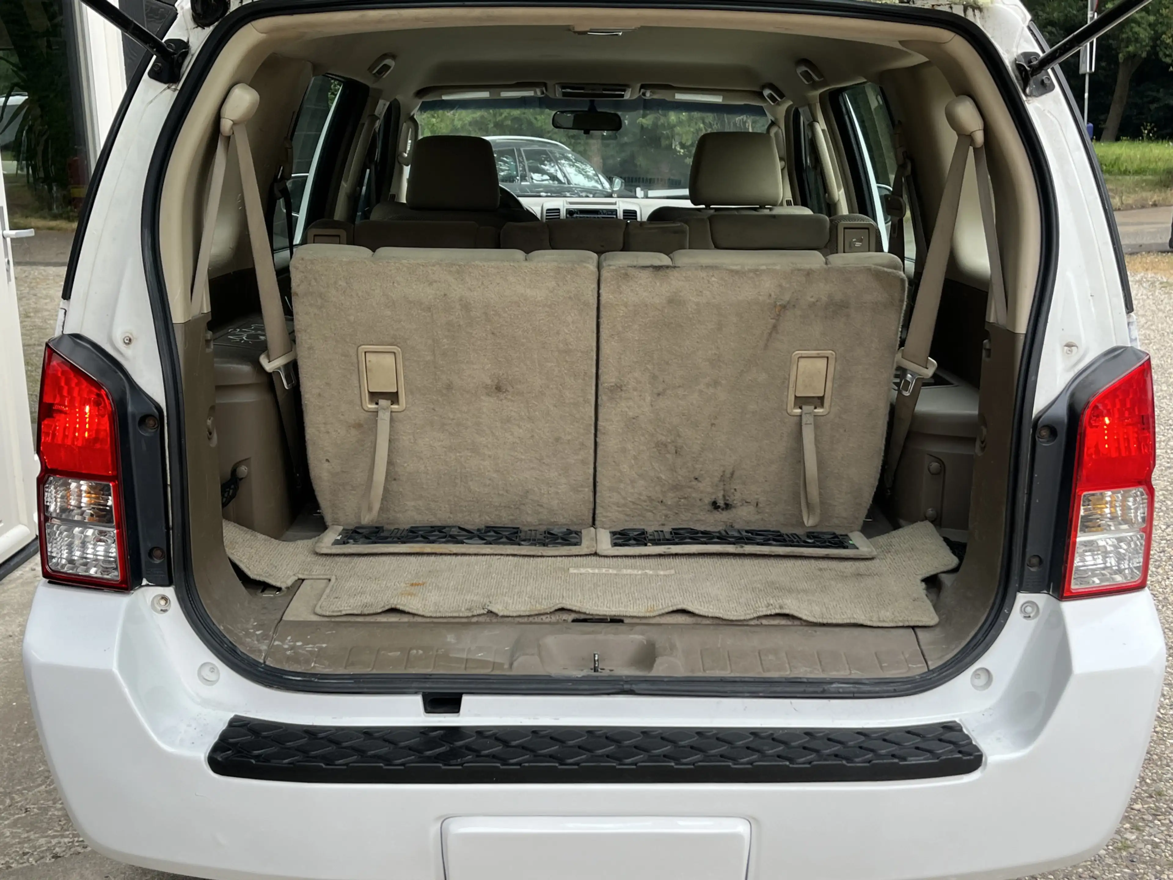 Nissan Pathfinder 4.0 V6 LE Premium IT 7P/4X4/Aut/Airco/Audio — photo 12