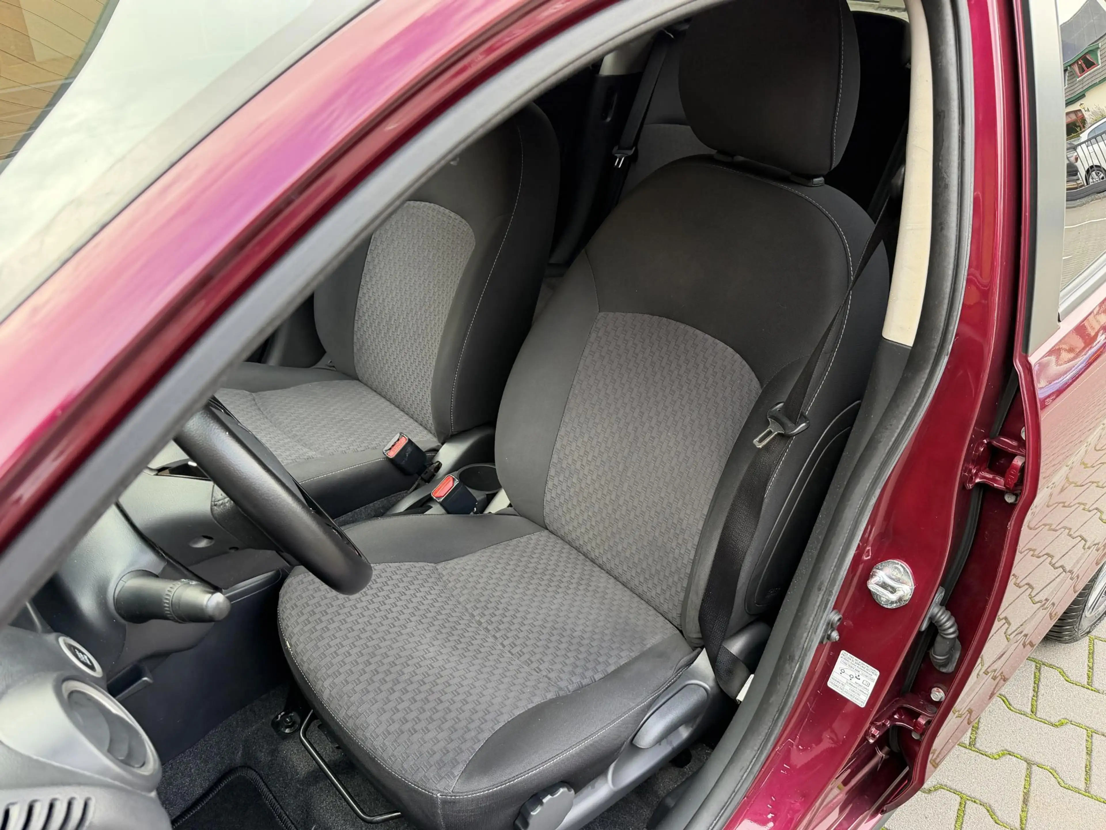 Mitsubishi Space Star 1.2 Instyle Apple Carplay, Cruise, PDC, Garantie — photo 6