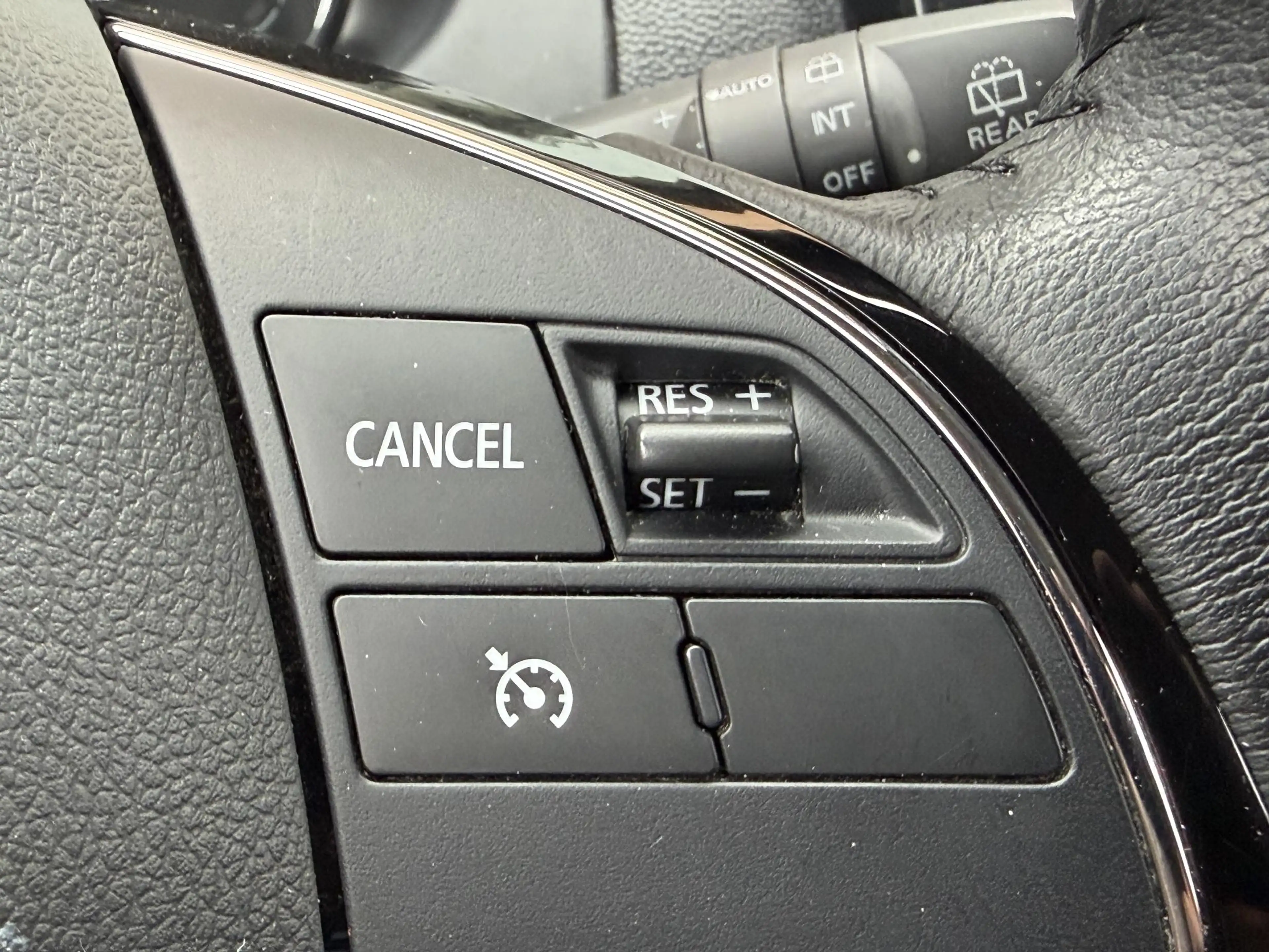 Mitsubishi Space Star 1.2 Instyle Apple Carplay, Cruise, PDC, Garantie — photo 19