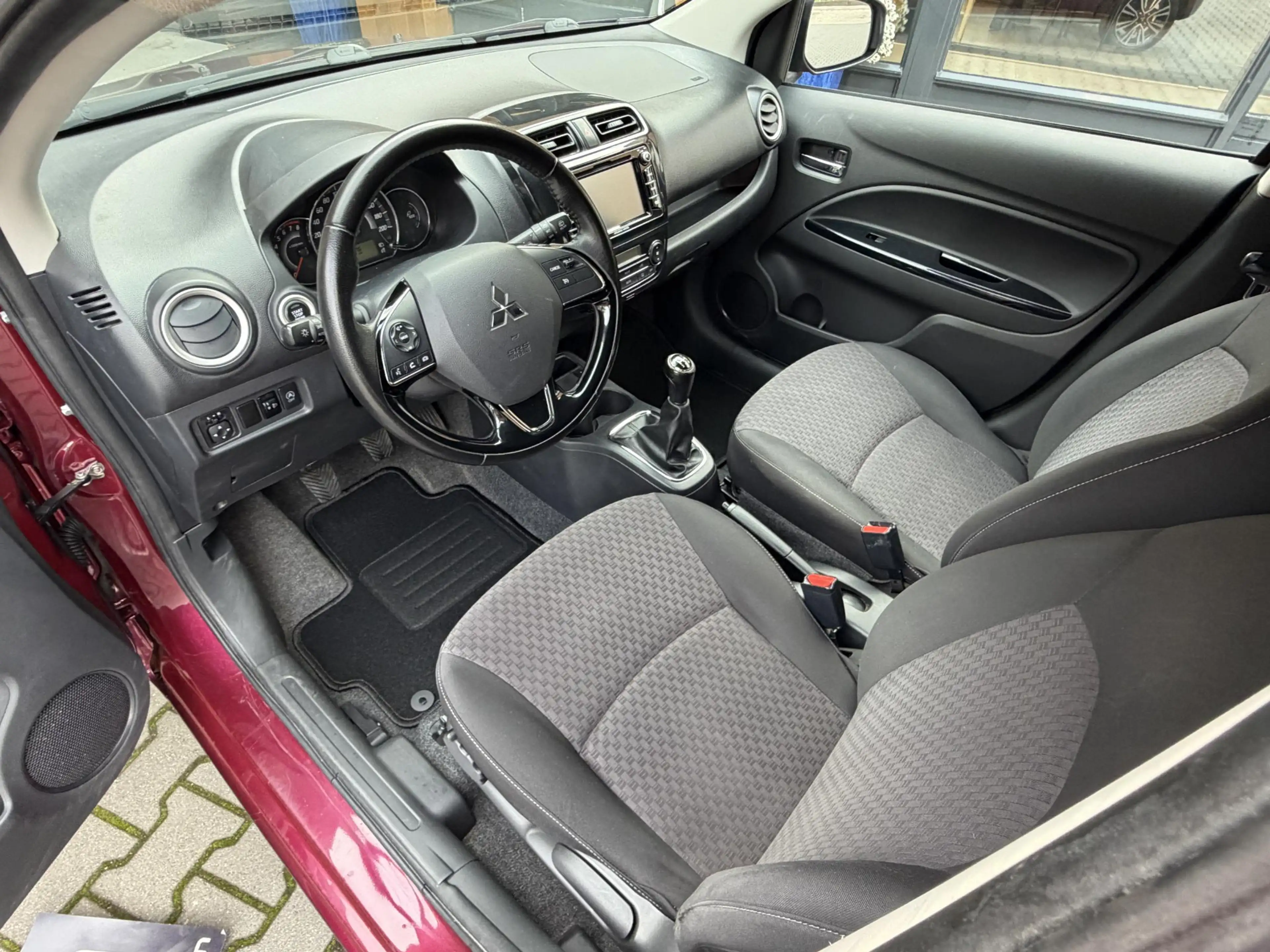 Mitsubishi Space Star 1.2 Instyle Apple Carplay, Cruise, PDC, Garantie — photo 4