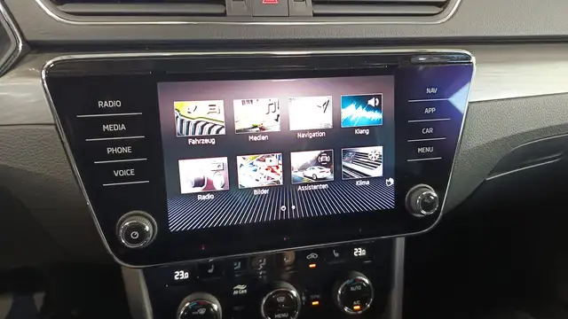 Skoda Superb view 18
