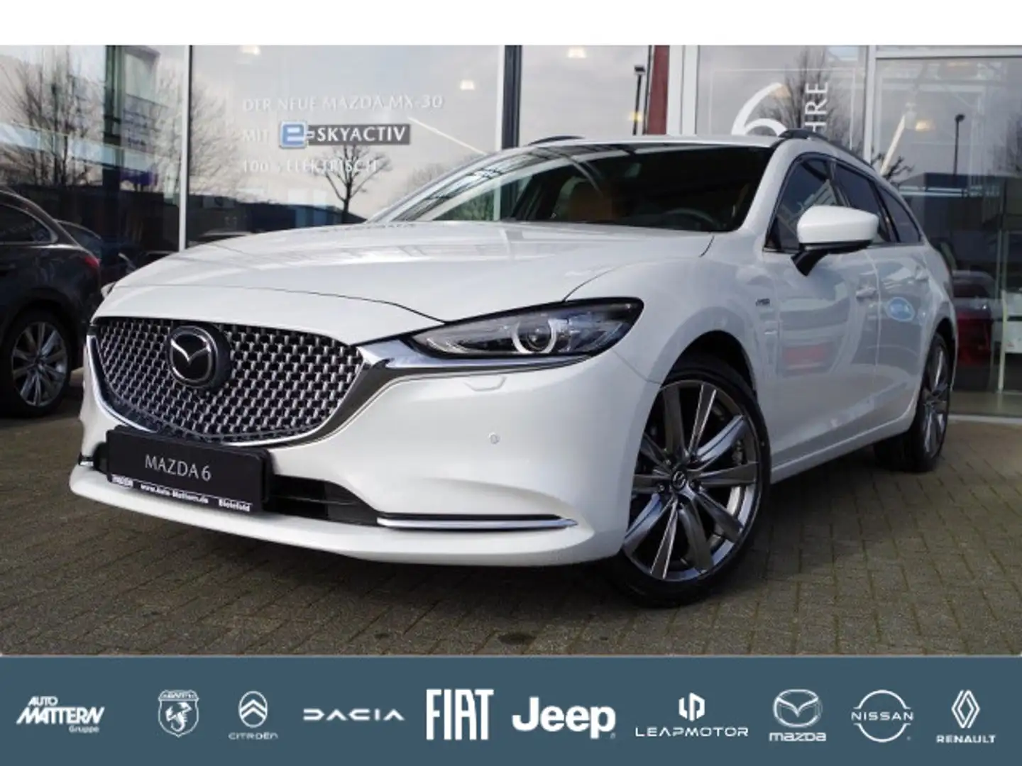Mazda 6 ANNIVERSARY NAVI|Klimaaut.|LED|Pano|CarPlay Weiß - 1
