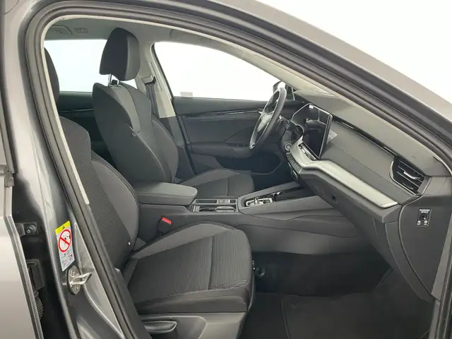 Skoda Octavia view 10