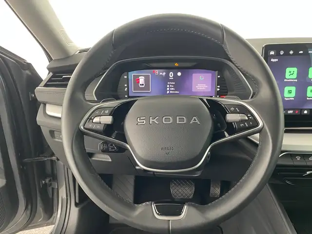 Skoda Octavia view 12
