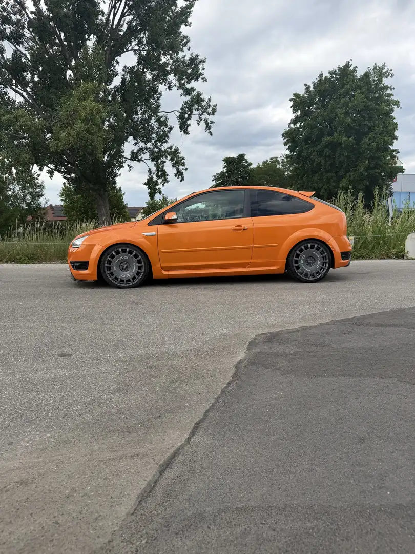 Ford Focus 2.5 ST - 2