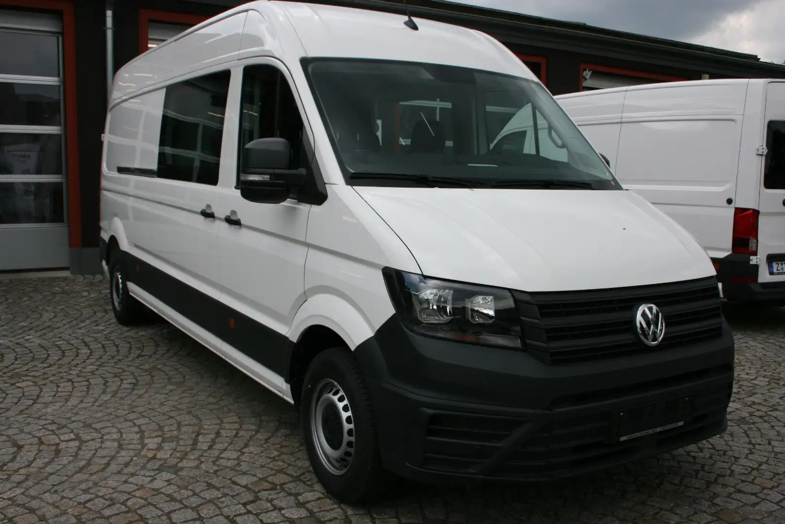 Volkswagen Crafter Plus 35 lang-hoch 6Sitze 5Jahre Garantie Weiß - 2