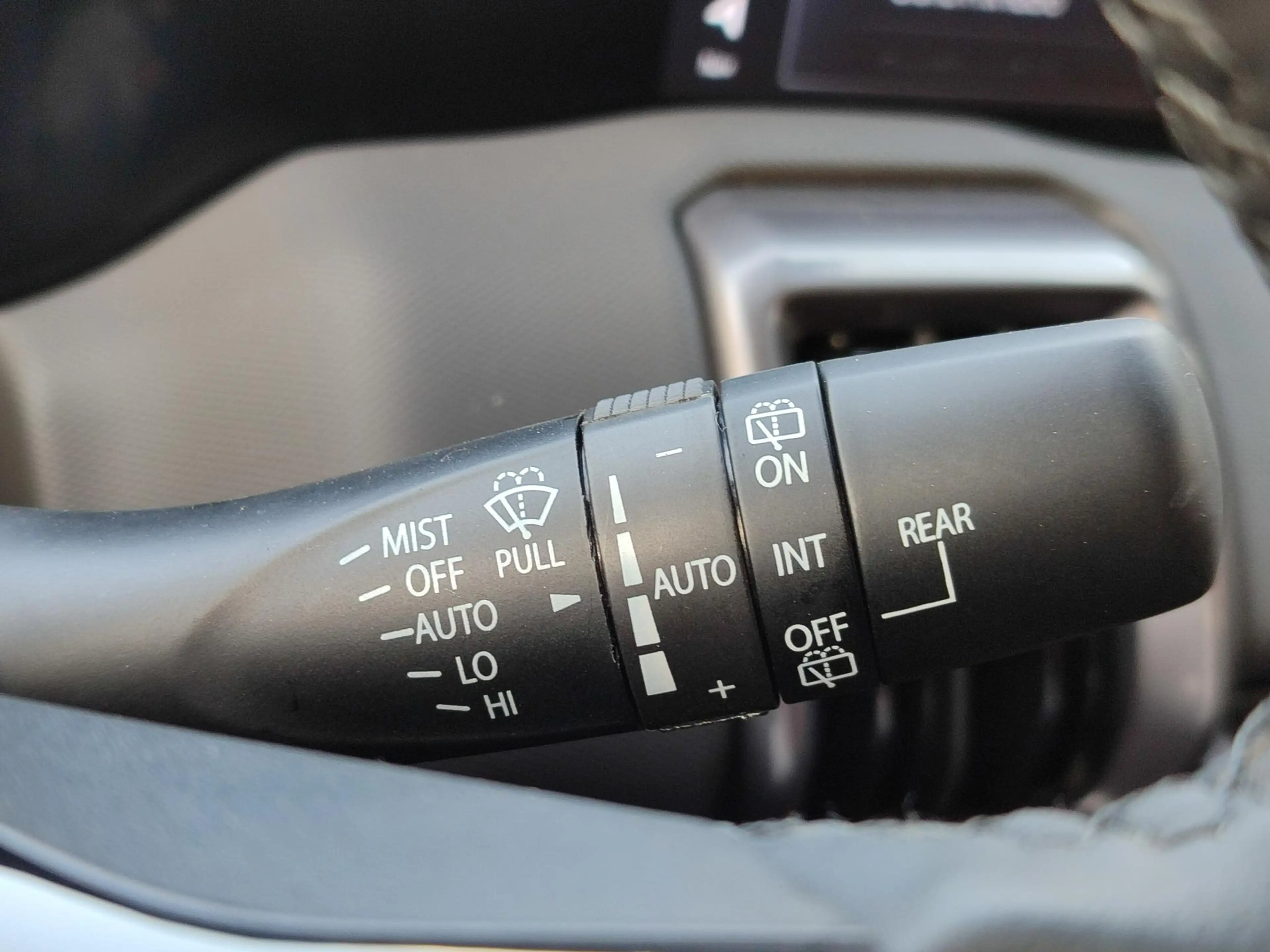 Toyota Urban Cruiser EXECUTIVE 61KWH PANODAK JBL-AUDIO 360°CAMERA 19"LM — photo 19