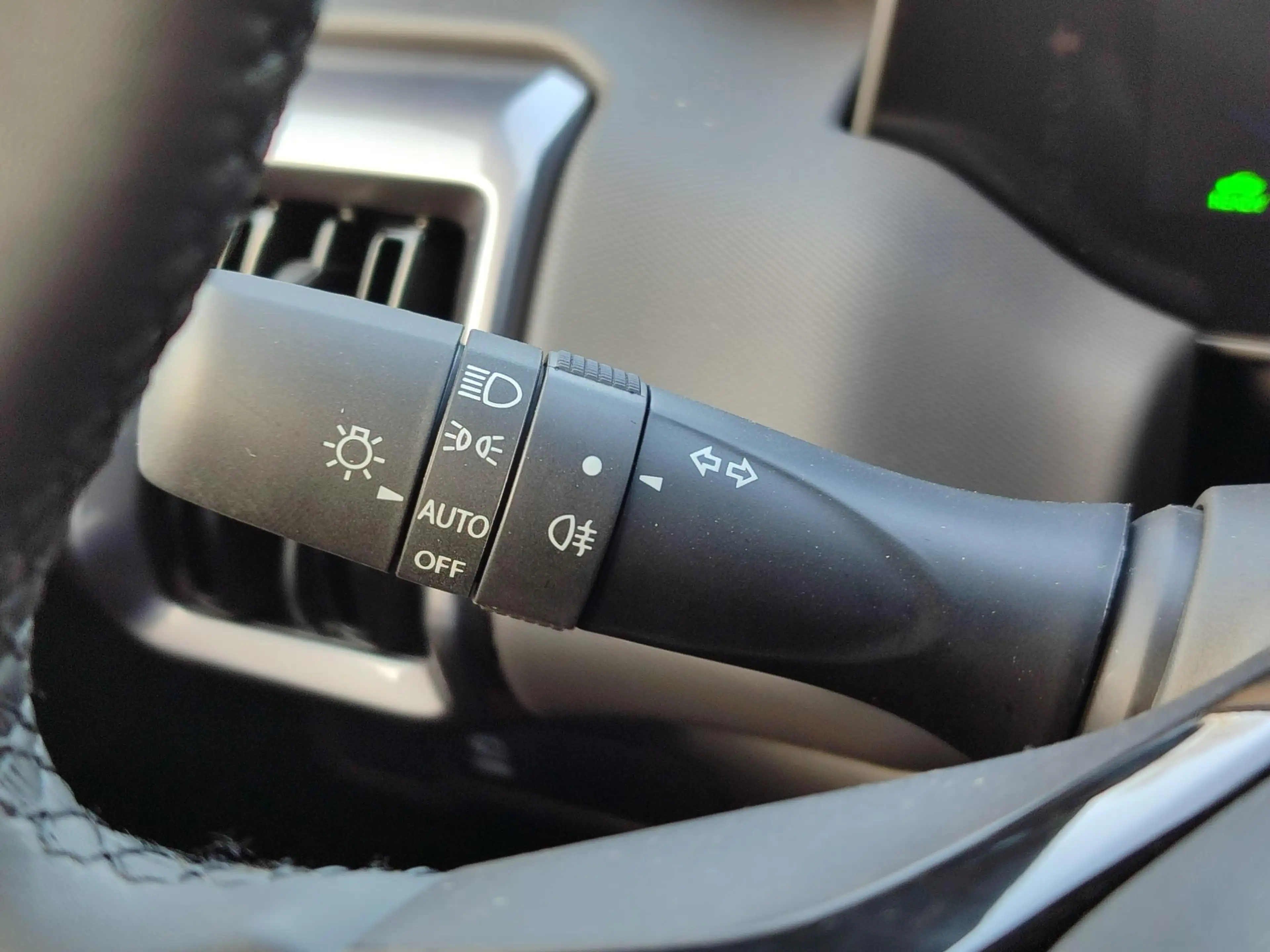 Toyota Urban Cruiser EXECUTIVE 61KWH PANODAK JBL-AUDIO 360°CAMERA 19"LM — photo 16