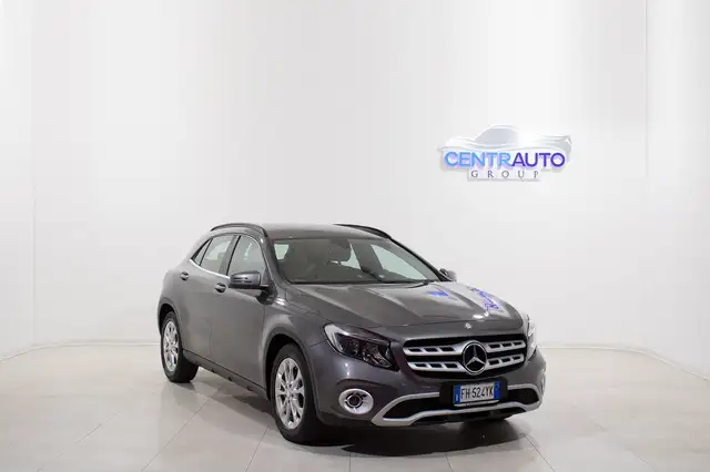 Mercedes-Benz GLA 180 d 109cv EXECUTIVE *PELLE, RETROCAMERA*