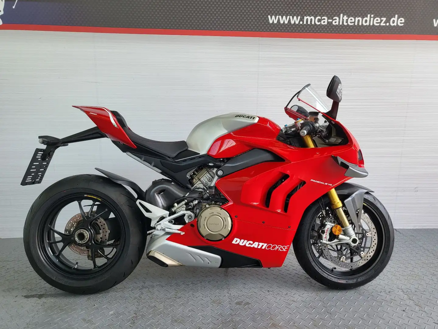Ducati Panigale V4 R Red - 1