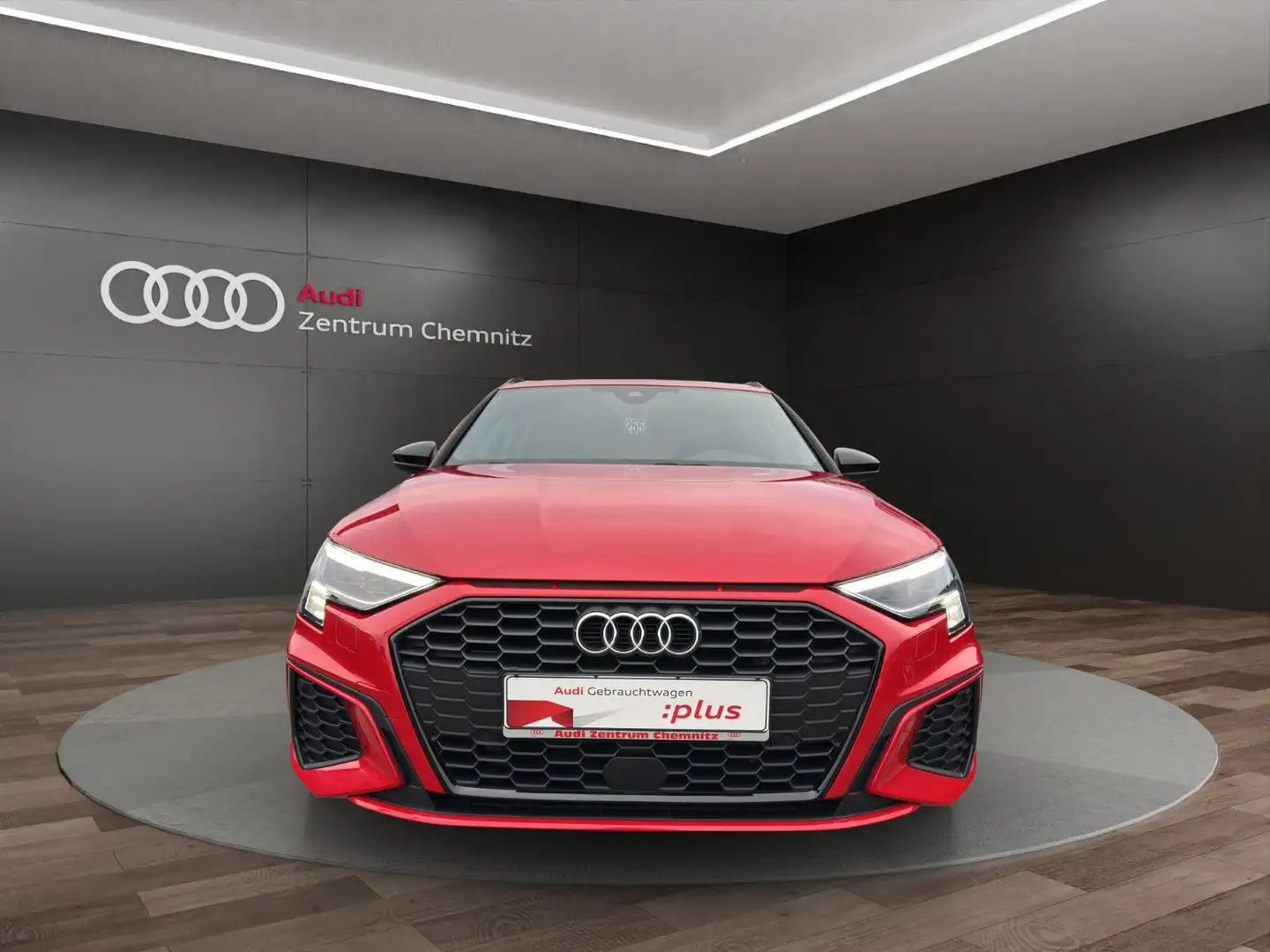 Audi A3 Sportback 40 TFSI e S tr. S LINE+MATRIX+ACC Rot - 2