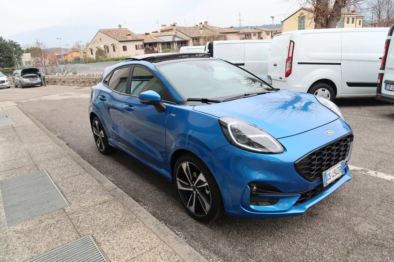 Ford Puma 1.0 EcoBoost Hybrid 125 CV ST-Line X Blu/Azzurro - 2