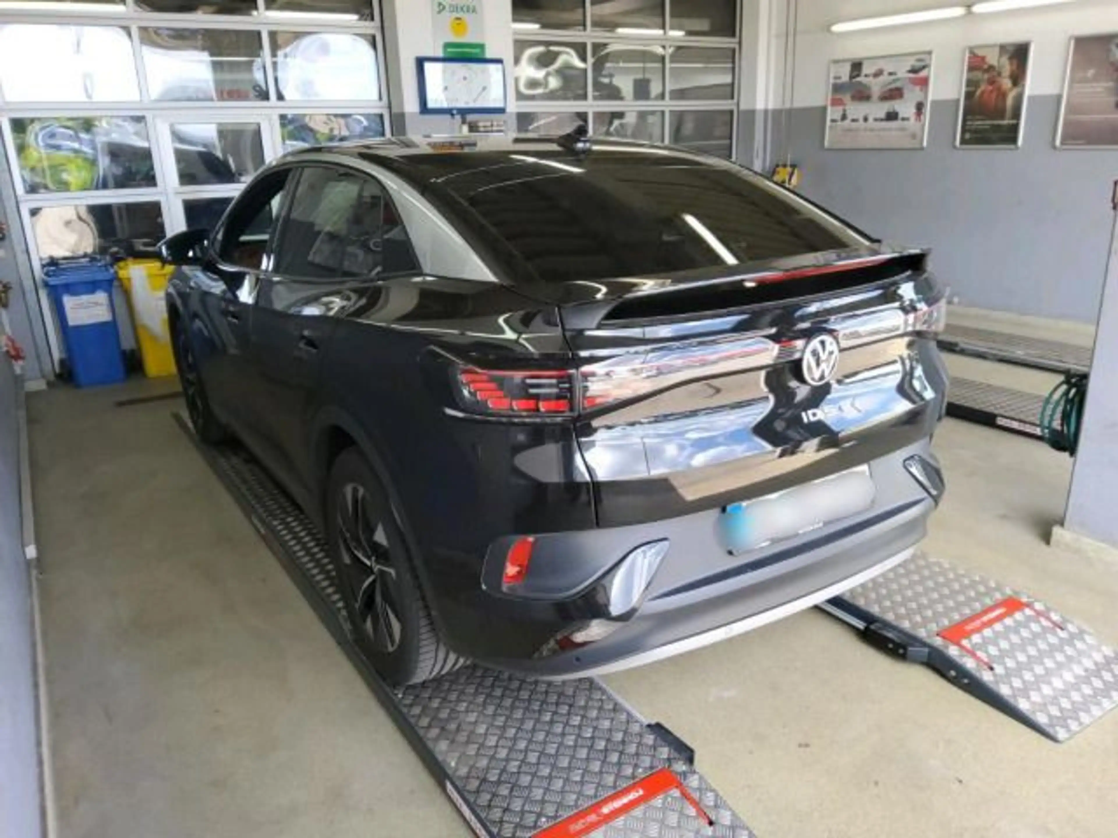 Volkswagen ID.5 PRO AHK KAMERA NAVI SITZHZG IQ.LIGHT — photo 3