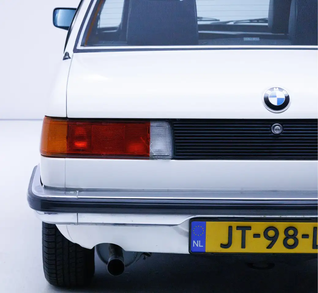 BMW 315 3 Serie Origineel Nederlands, Onderhoudsboekjes in, foto 9