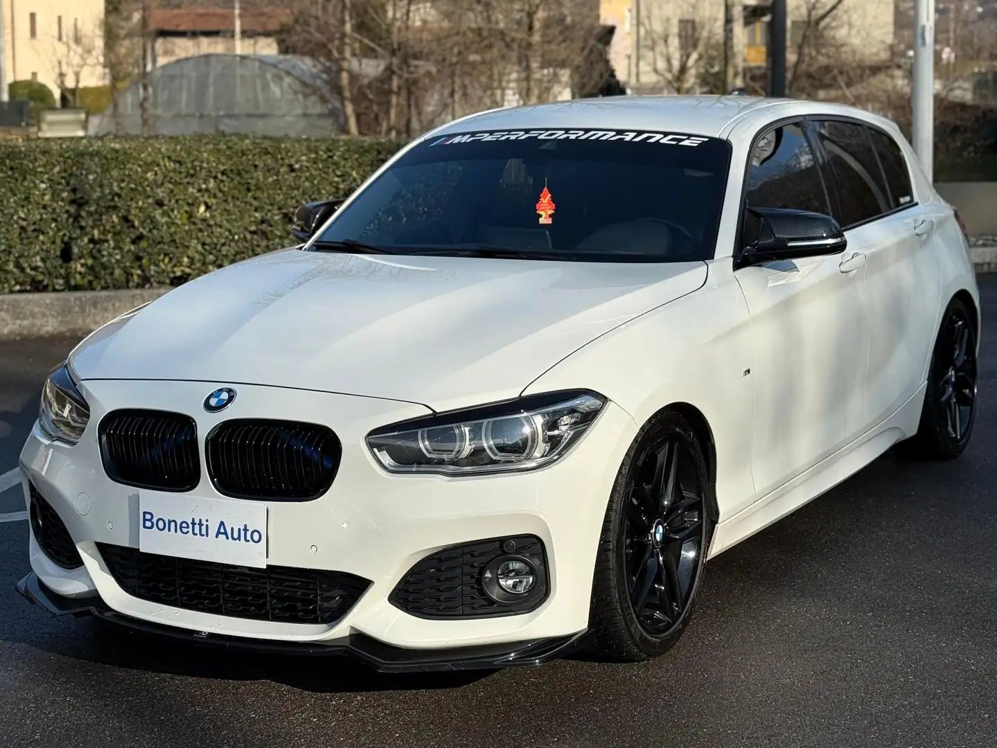 BMW 114 Serie 1 F/20-21 2015 114d Msport 5p Blanc - 1