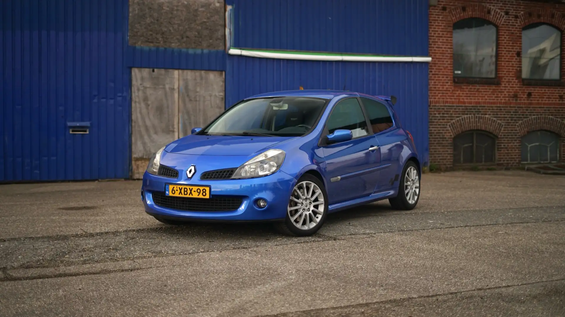 Renault Clio 2.0-16V RS Blauw - 1