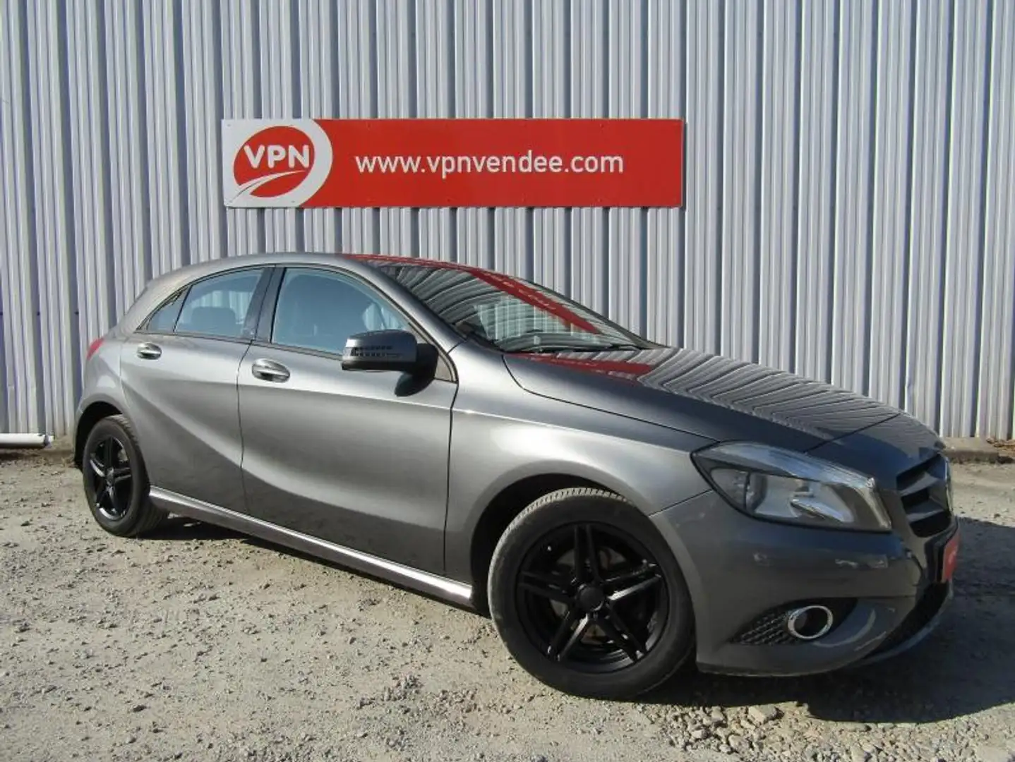 Mercedes-Benz A 180 180 CDI Intuition Gris - 1