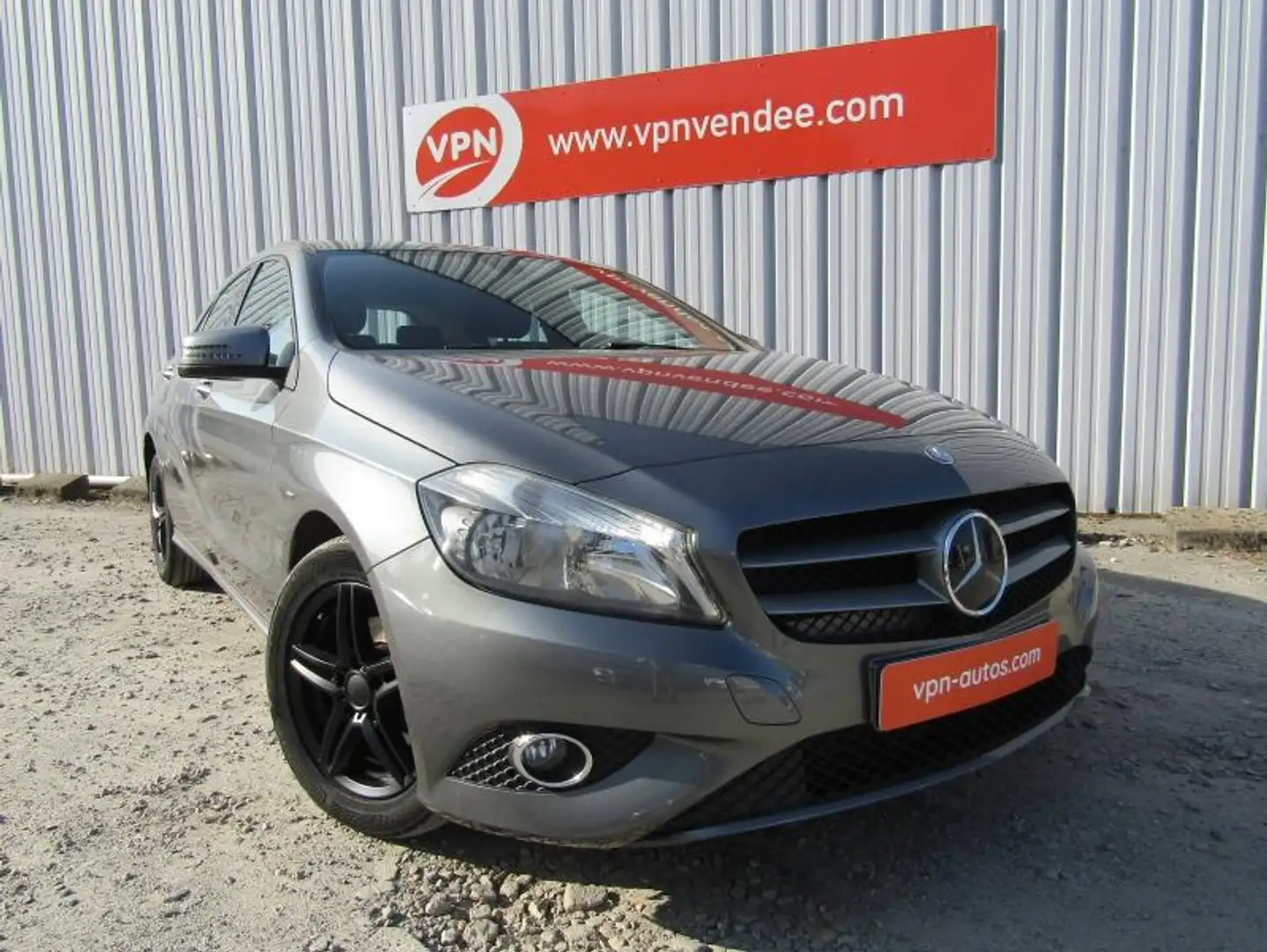 Mercedes-Benz A 180 180 CDI Intuition Gris - 2