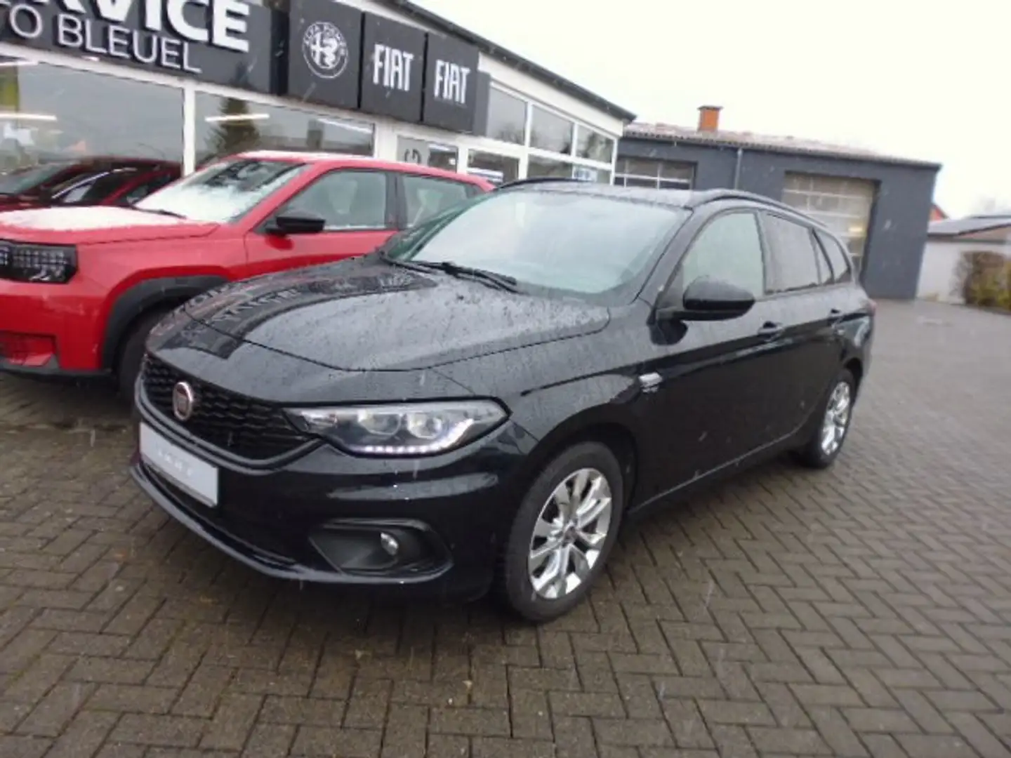 Fiat Tipo Tipo Kombi 1.4 T-Jet S-Design Schwarz - 2