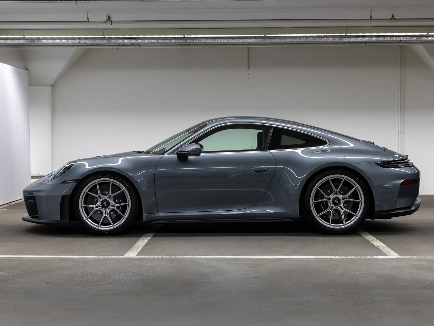 Porsche 992 GT3 Touring Grigio - 2