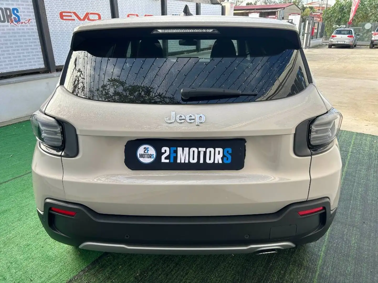 Jeep Avenger 1.2 t. Summit fwd 100cv Beige - 2