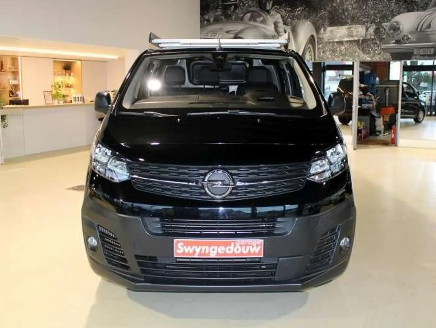 Opel Vivaro BTW wagen airco navi eerste eigenaar Zwart - 2