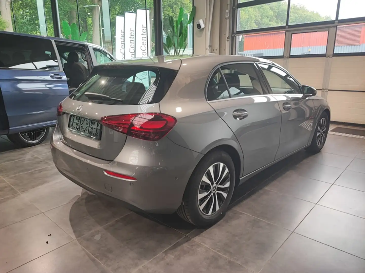 Mercedes-Benz A 180 style edition Gri - 2