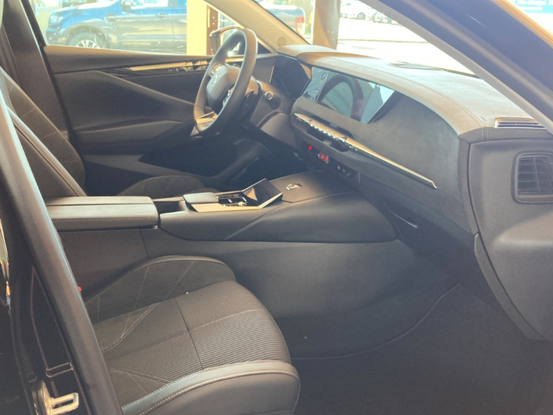 DS Automobiles DS 4 Etoile AT Kamera 360 Head-up Alcantara SHZ — photo 12